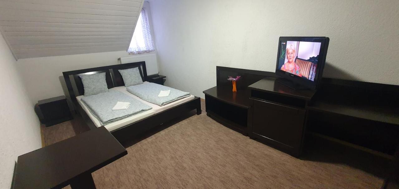 Apartman House Odorheiu Secuiesc Exterior foto
