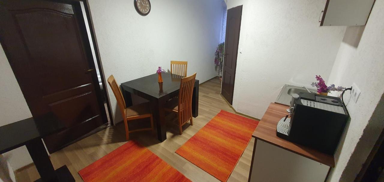 Apartman House Odorheiu Secuiesc Exterior foto