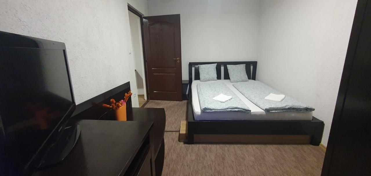 Apartman House Odorheiu Secuiesc Exterior foto